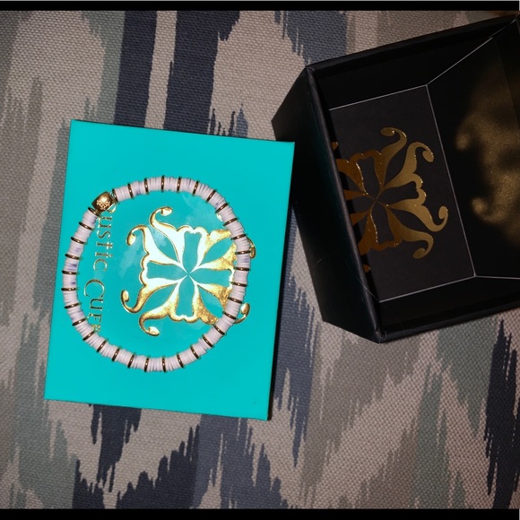 Brand New Rustic Cuff Set - Picture 2 of 4